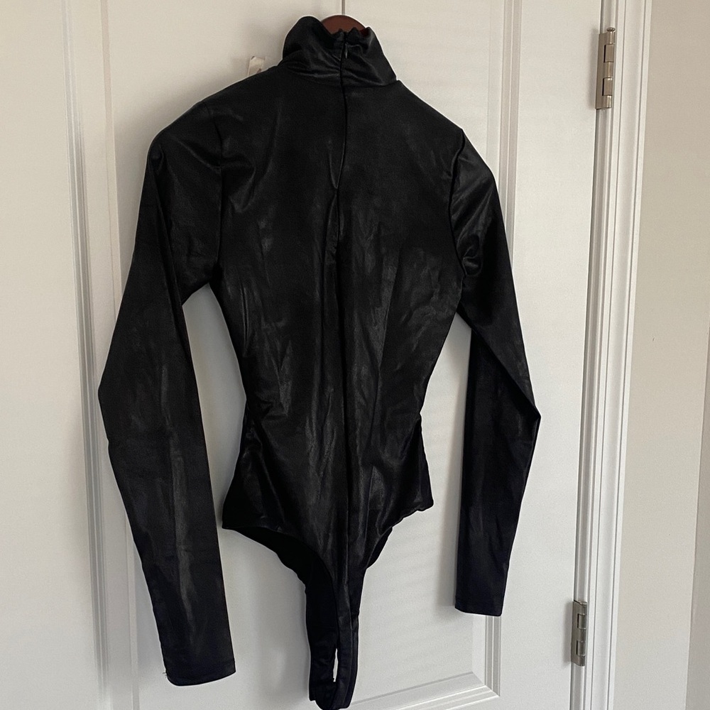 NWT Naked Wardrobe Long Sleeve Bodysuit - Picture 5 of 8